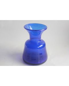 Vase verre bleu Skerfe-Nilsson Uppsala Suède