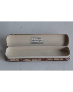 Ancien écrin pour bijoux carton L. Cartier La Chaux de Fonds