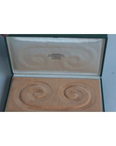 Écrin pour bijoux collier P. Grumser  Lausanne