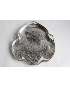 Plat métal argenté WMF Femmes Art Nouveau