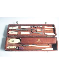 Nécessaire de voyage XIXe siècle