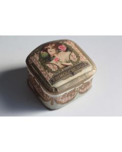 Boite à poudre Frimousse d'or Lorenzy Palanca Art Nouveau