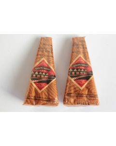 2 Anciens Paquets de cigarettes Gudang Garam Batang Indonésie