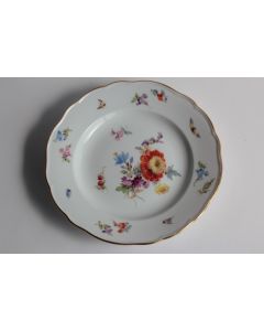 MEISSEN Assiette à dessert porcelaine Fleurs Papillons XIXe siècle