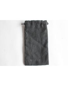 CHANEL Sac à poussière Housse Dustbag 18 x 9 cm