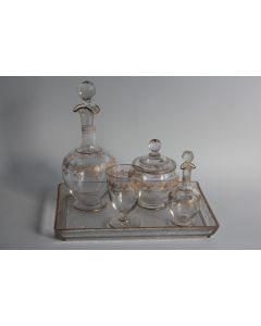 BACCARAT Service de nuit cristal gravé émaillé or