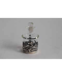 Flacon de parfum argent anglais Ari D Norman Putti Libellule