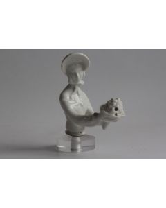Demi figurine porcelaine Femme bouquet pique-fleurs