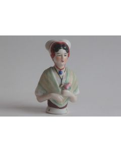 Demi figurine porcelaine Femme Pays de Bresse