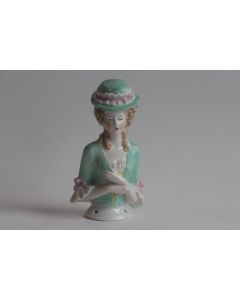 Demi figurine porcelaine Marquise