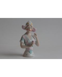 Demi figurine porcelaine Hollandaise tenant une rose Carl Schneider