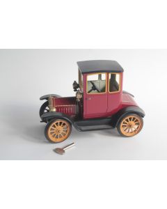 SCHUCO Voiture mécanique 1227 Ford coupe T 1917