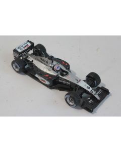 MINICHAMPS Voiture miniature 1/43 McLaren Mercedes MP4-18 2003