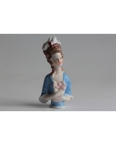 Demi figurine porcelaine Femme