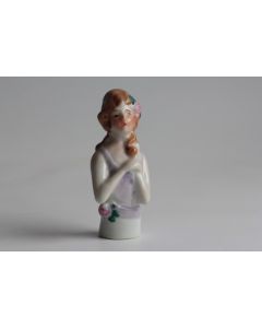 Demi figurine porcelaine Femme