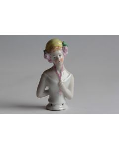 Demi figurine porcelaine Femme aux roses Art déco
