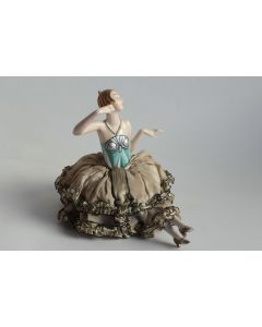 Demi figurine porcelaine Femme Art déco Pique aiguilles