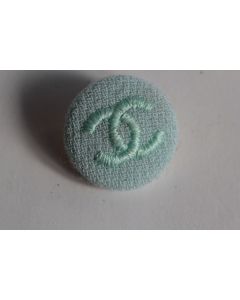 CHANEL Bouton métal doré et brodé vintage