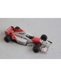 MINICHAMPS Voiture miniature 1/43 F1 McLaren MP 4/11