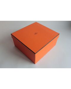 HERMES Boite carton orange 21,5x20,5x10cm Lao