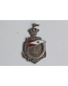 Médaille commémorative émaillée Royal Yacht Club Belgique