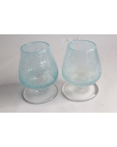 Deux verres Biot verre soufflé bullé