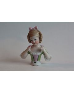 Demi figurine porcelaine Femme