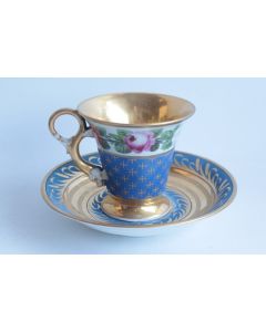 Tasse porcelaine KPM Berlin Allemagne XIXe siècle