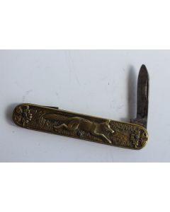 Couteaux de poche chasse a cour
