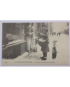 CPA Paris La grève des Postiers Soldat distribuant les lettres