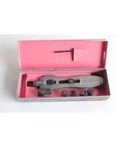 Clef universelle Ouvre montre La Centrale