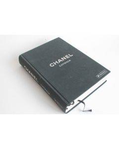 Livre CHANEL Catwalk Karl Lagerfeld Die Kollektionen