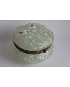 Bonbonnière verre émaillé Napoléon III
