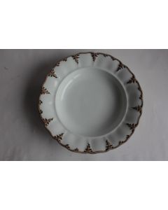 Assiette porcelaine Thun Klösterle Vienne Autriche XIXe siècle