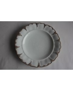 Assiette porcelaine Thun Klösterle Vienne Autriche XIXe siècle