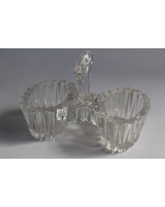 Salière ancienne cristal moulé