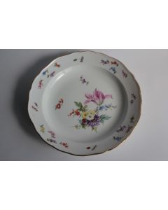 MEISSEN Plat creux porcelaine Fleurs Papillons XIXe siècle