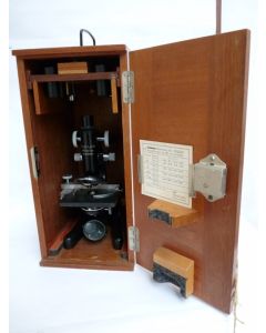 Microscope Ernst Leitz Wetzlar