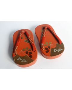 Paire de sandales japonaises bois laqué d'enfants