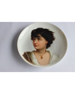 Coupelle porcelaine jeune femme Suisse XIXe siècle