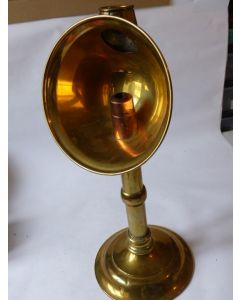 Lampe bougeoir automatique a reflecteur