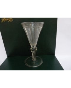 Verre XVIIIe siècle Pays Bas