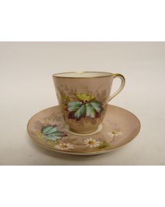 Ancienne tasse porcelaine émaillée marguerite