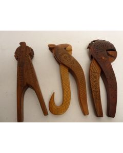 Trois Casse noix Art populaire 