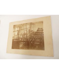 Photo ancienne d'époque usine de tissage en France environ 1890