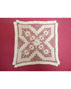 Essais de broderies (4) XIX siècle