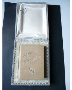 Sculpture pierre souvenir Mémoires d'un prisonnier