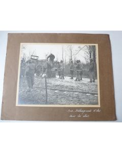 Photo Meuse Déchargement d'obus dans les abris