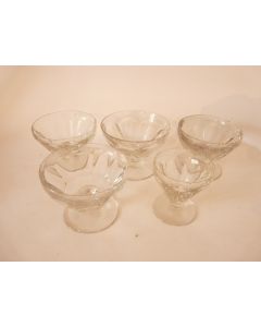 BACCARAT Cinq Verres cristal