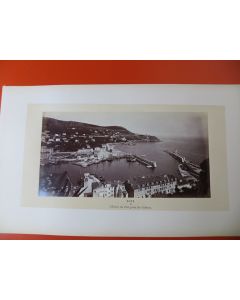 Photo Nice - l'Entrée du Port prise du Château 